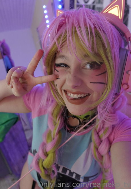 Realneko_tv
