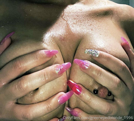 Greeneyedblonde_1996