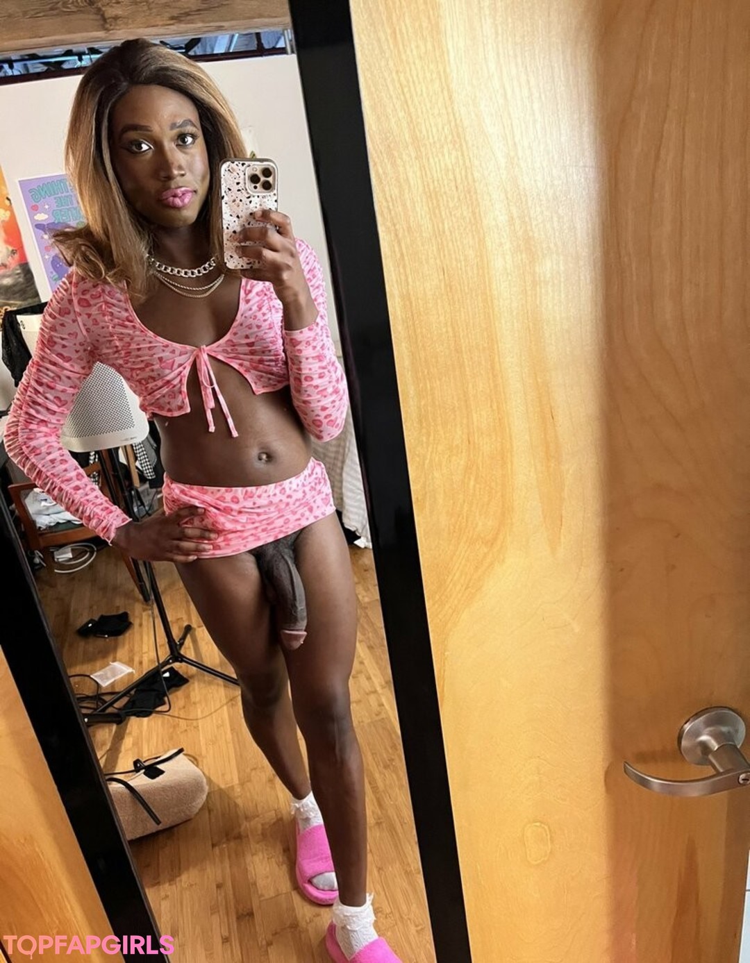 Foto desnuda filtrada de OnlyFans de Itsvaleriemay #1 Foto desnuda filtrada de OnlyFans de Itsvaleriemay #1