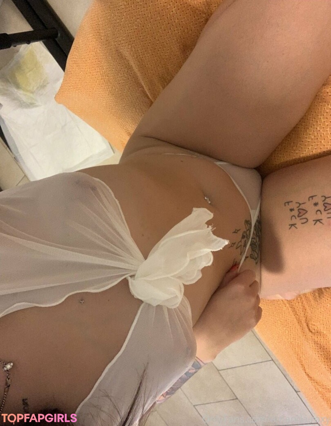 Foto desnuda filtrada de OnlyFans de Lararoxyrox #80 Foto desnuda filtrada de OnlyFans de Lararoxyrox #80