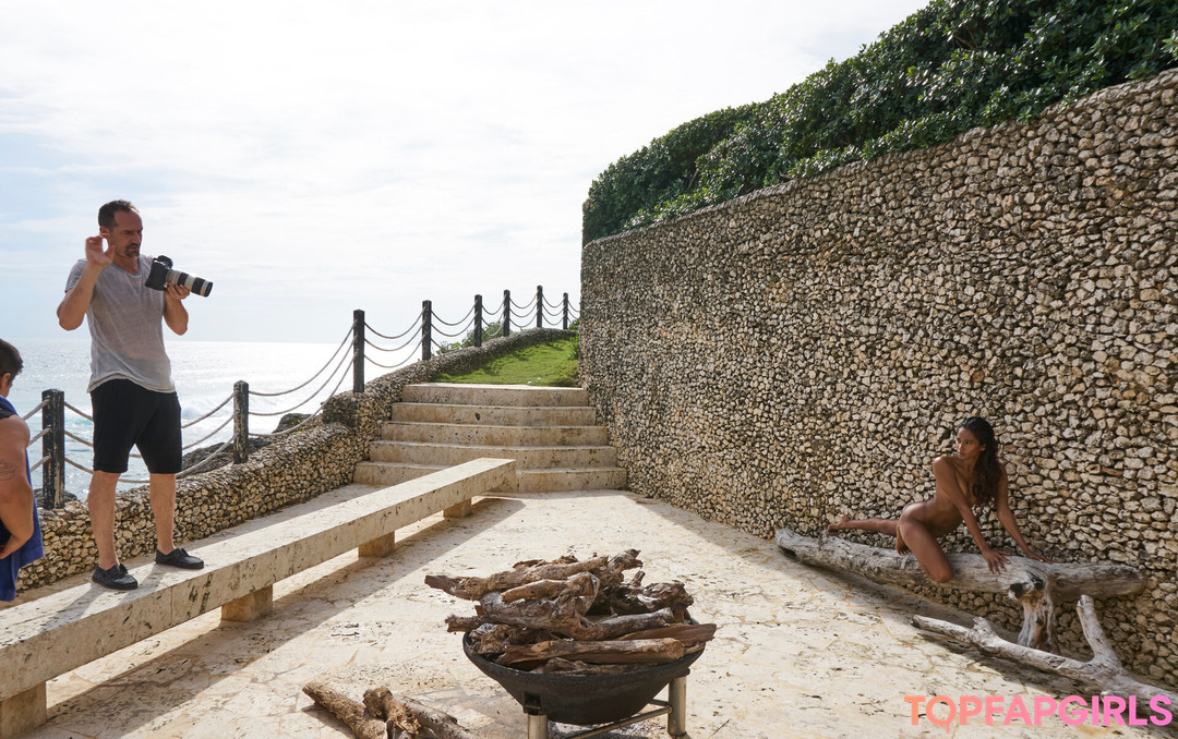 Foto desnuda filtrada de OnlyFans de Nidhi Sunil #17 Foto desnuda filtrada de OnlyFans de Nidhi Sunil #17