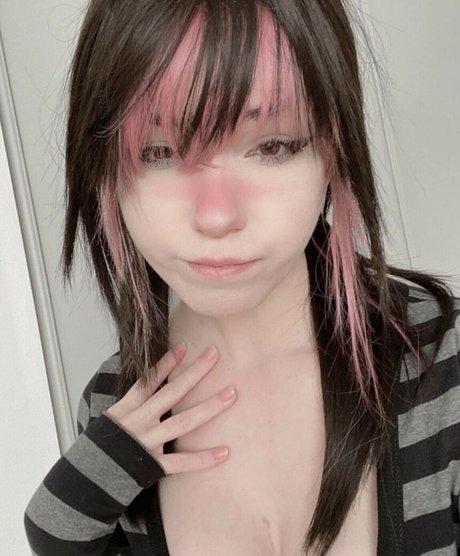 Foto desnuda filtrada de OnlyFans de Slushsurprise