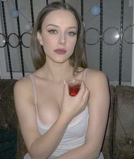 Foto desnuda filtrada de OnlyFans de Bihter Tendu