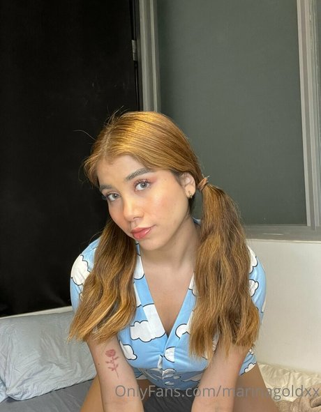Foto desnuda filtrada de OnlyFans de Marinagoldxx