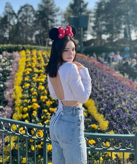 Enzabel_chloe
