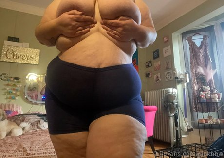 Pinkbbw