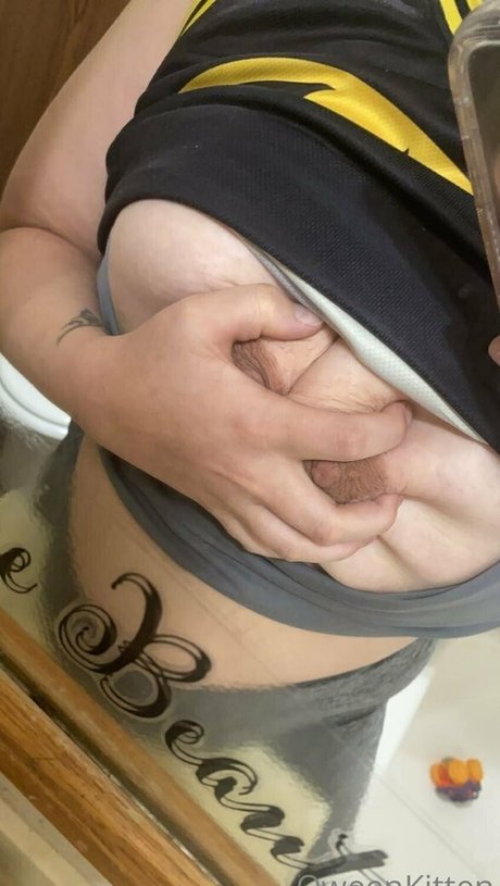 Foto desnuda filtrada de OnlyFans de Qweensensei