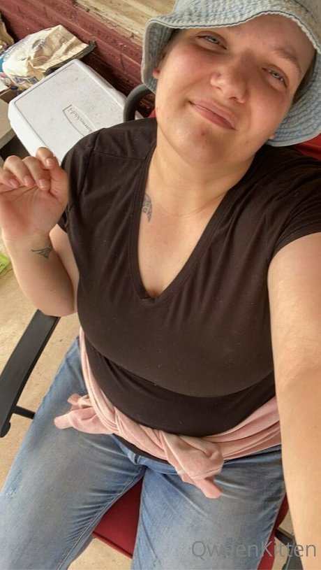 Foto desnuda filtrada de OnlyFans de Qweensensei
