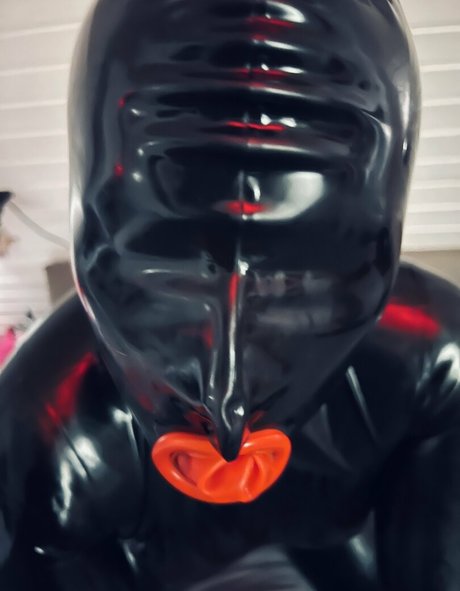 Heavyrubberette_free