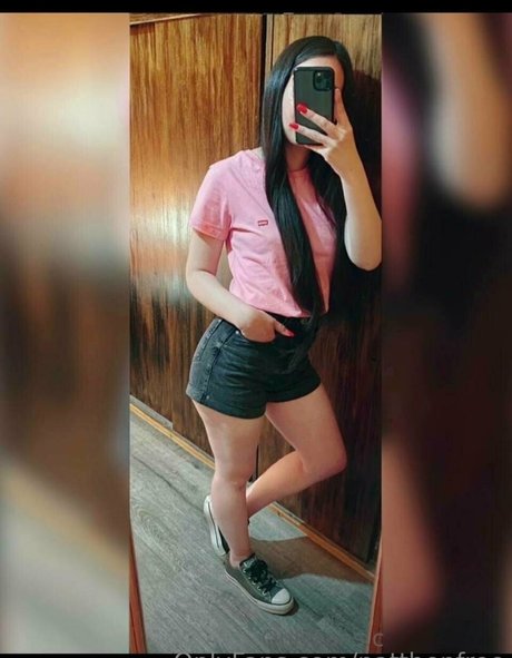 Foto desnuda filtrada de OnlyFans de Nattbenfree