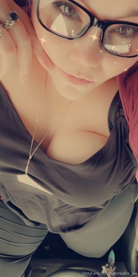 Foto desnuda filtrada de OnlyFans de Princesspeachrings