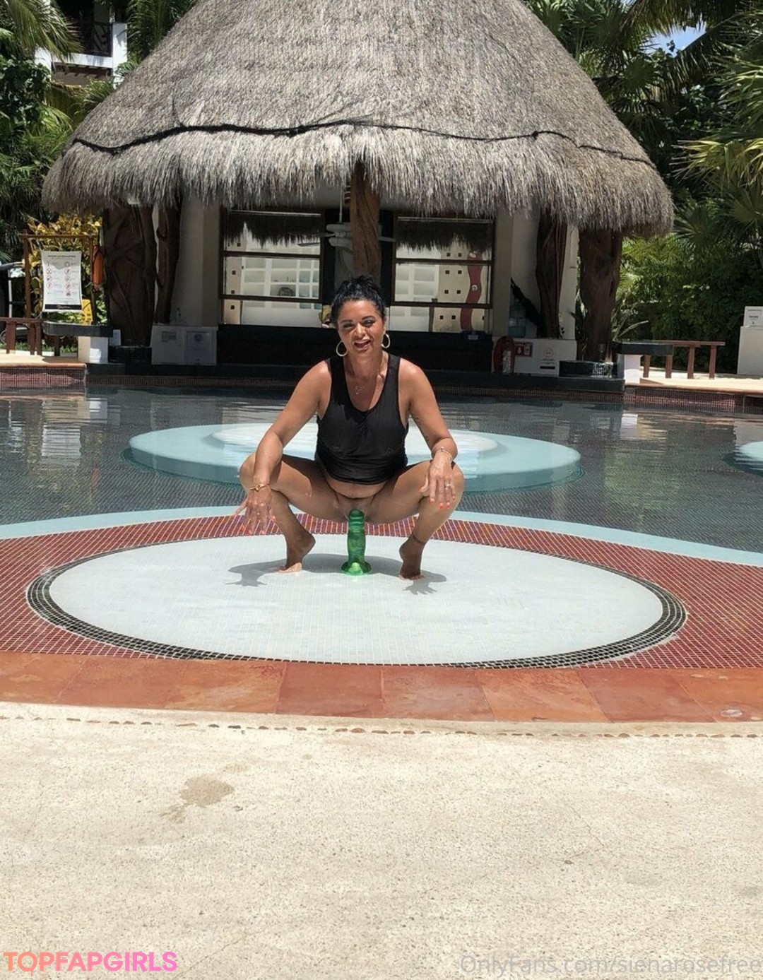 Foto desnuda filtrada de OnlyFans de Sienarosefree #3 Foto desnuda filtrada de OnlyFans de Sienarosefree #3