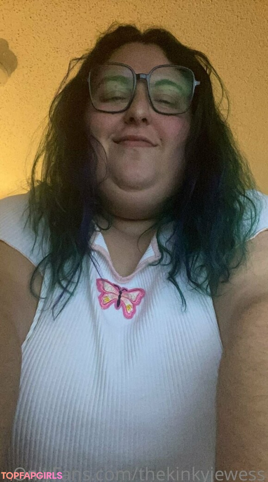 Foto desnuda filtrada de OnlyFans de Thekinkyjewess #8 Foto desnuda filtrada de OnlyFans de Thekinkyjewess #8