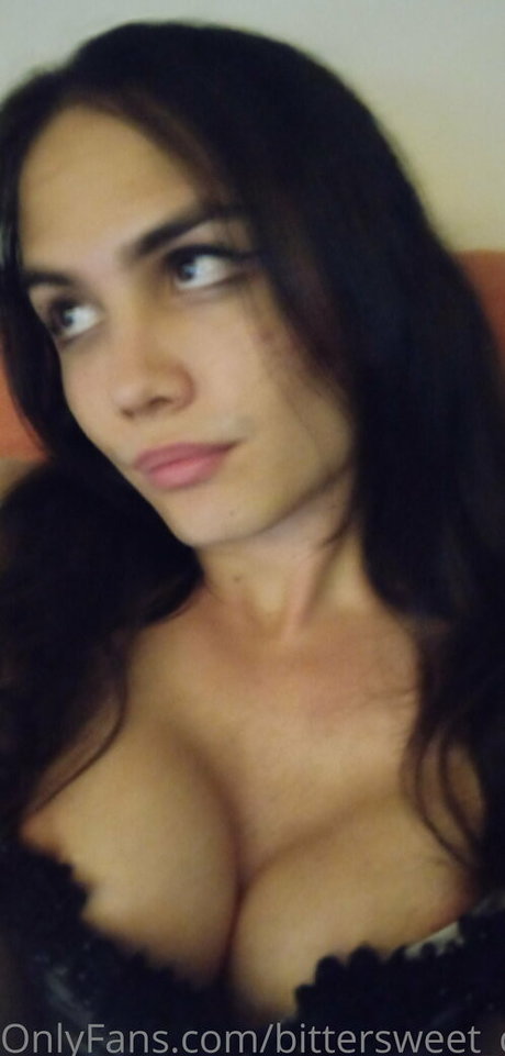 Foto desnuda filtrada de OnlyFans de Bittersweetqueen
