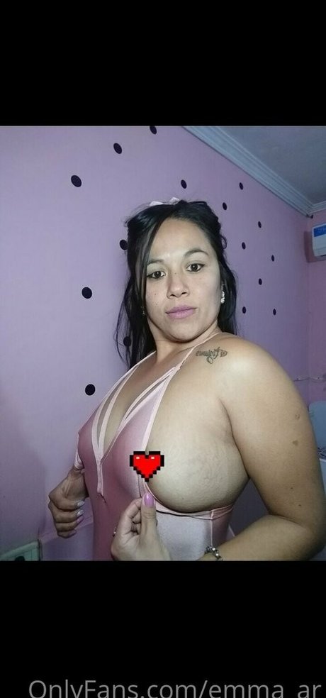 Foto desnuda filtrada de OnlyFans de Emmaar