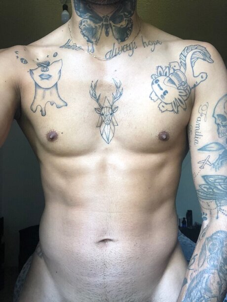 Foto desnuda filtrada de OnlyFans de Michael