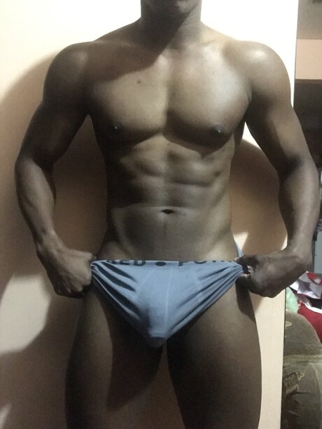 Foto desnuda filtrada de OnlyFans de Blacksilver