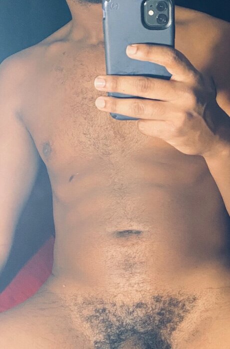 Foto desnuda filtrada de OnlyFans de Villaind