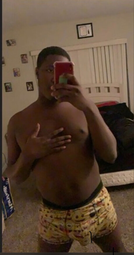 Foto desnuda filtrada de OnlyFans de Bayous King