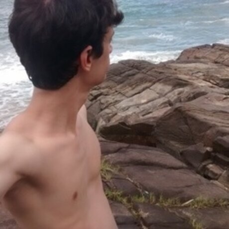 Foto desnuda filtrada de OnlyFans de Braziliantwink