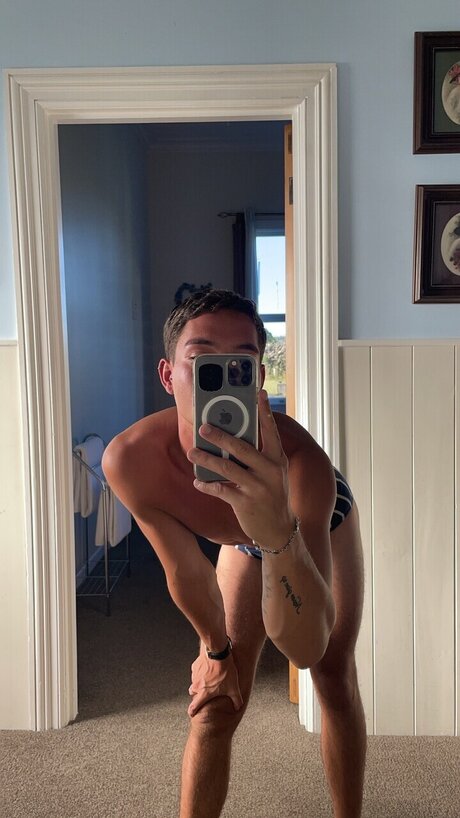 Foto desnuda filtrada de OnlyFans de Sharaz Simonsen