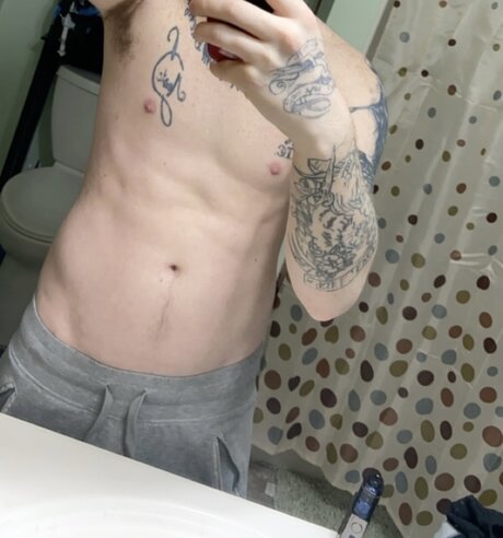 Foto desnuda filtrada de OnlyFans de Callmesenpai