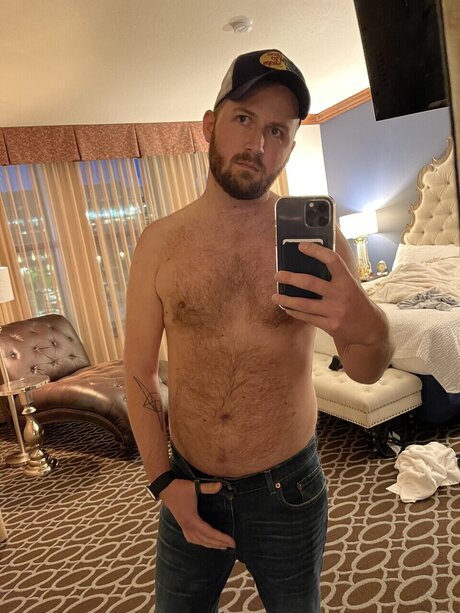 Foto desnuda filtrada de OnlyFans de Branden