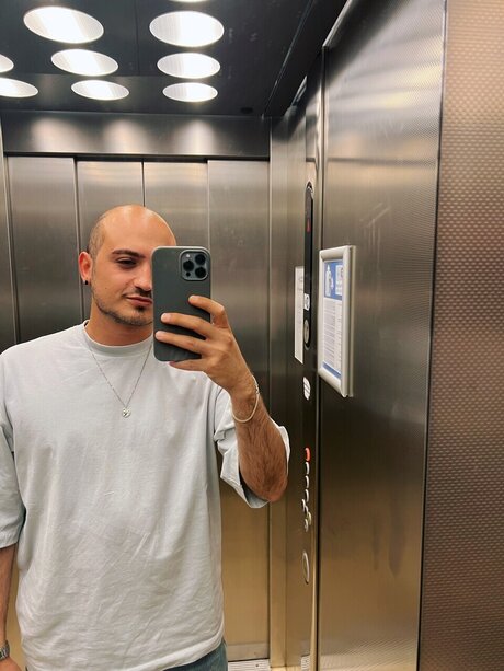 Foto desnuda filtrada de OnlyFans de Theking