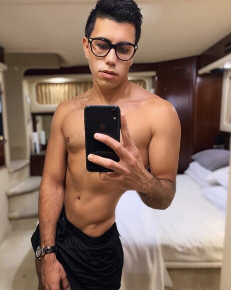 Foto desnuda filtrada de OnlyFans de Jonny
