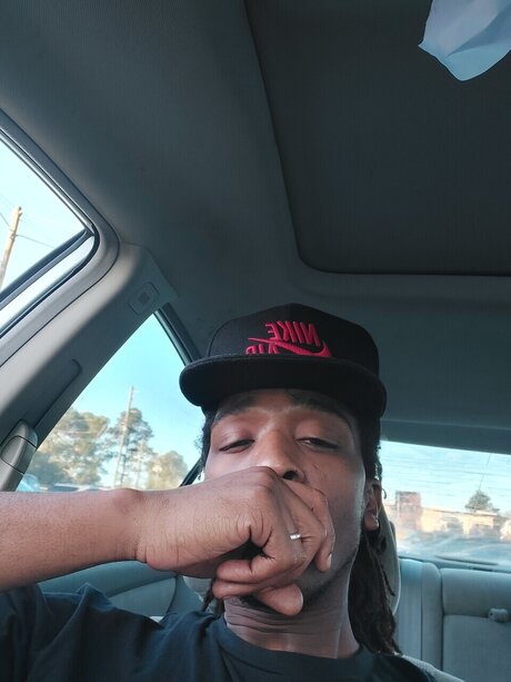 Foto desnuda filtrada de OnlyFans de Youngswaggalee