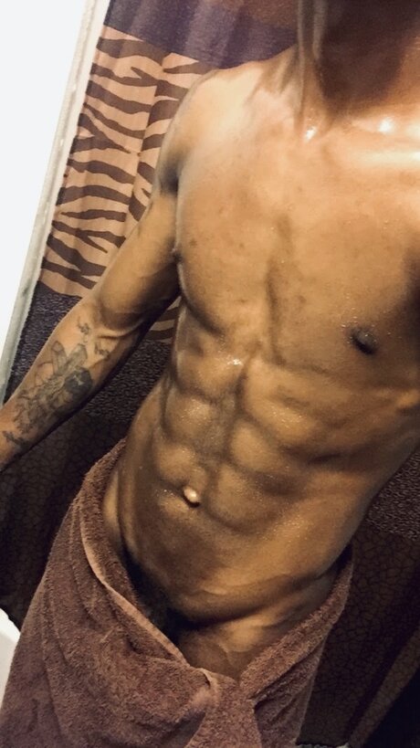 Foto desnuda filtrada de OnlyFans de Horsecock