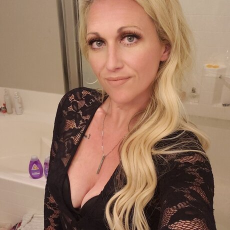 Kiki Marie