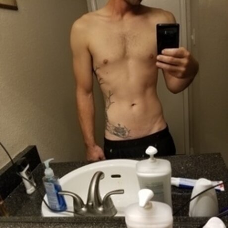 Foto desnuda filtrada de OnlyFans de Mike