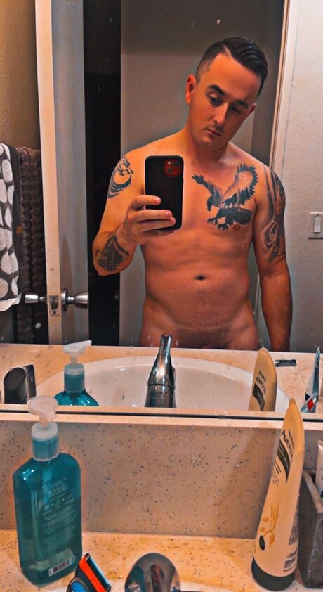 Foto desnuda filtrada de OnlyFans de Kyle