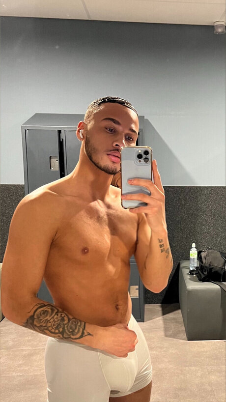 Foto desnuda filtrada de OnlyFans de Farleyangelo