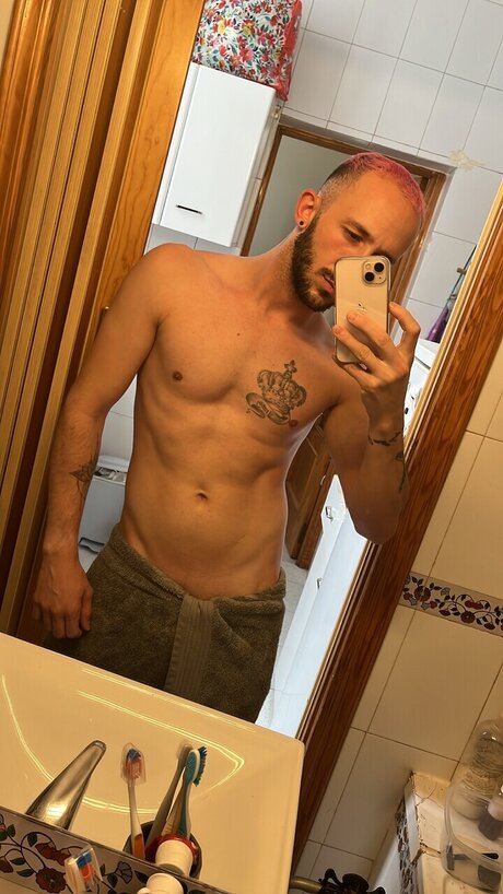 Foto desnuda filtrada de OnlyFans de Yuseph