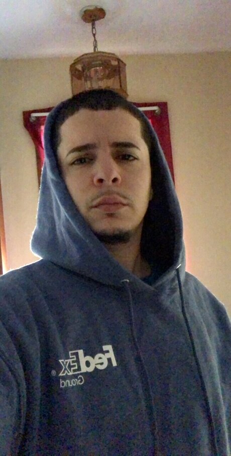 Foto desnuda filtrada de OnlyFans de Alostaylo