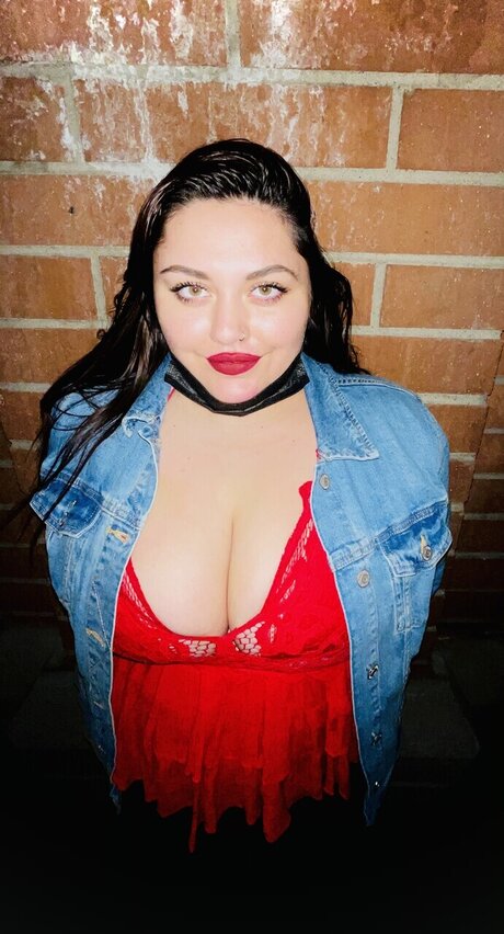 Foto desnuda filtrada de OnlyFans de Ellie