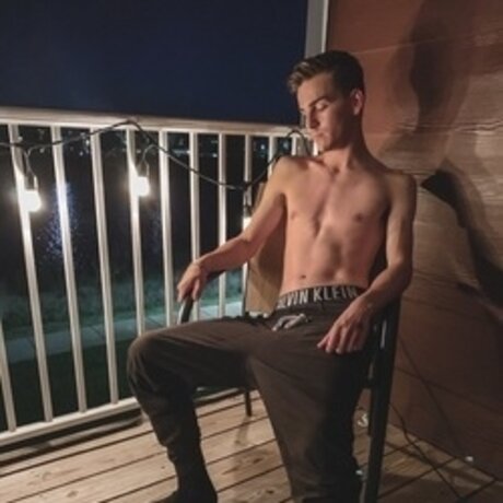 Foto desnuda filtrada de OnlyFans de Mark Hyde