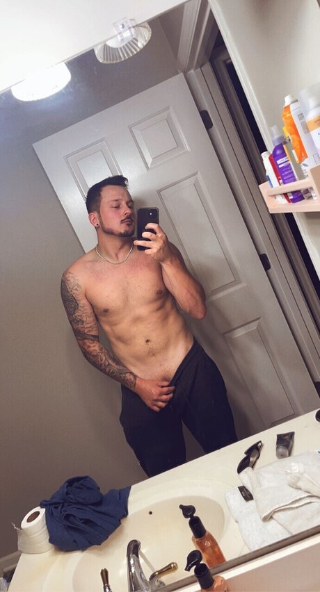 Foto desnuda filtrada de OnlyFans de Brandon Dunn