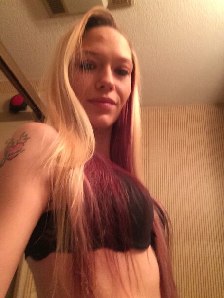 Foto desnuda filtrada de OnlyFans de Eyeoftheangel