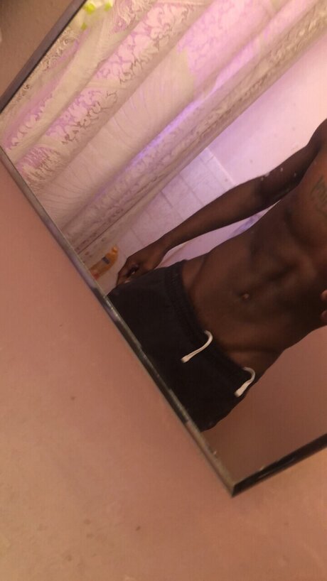 Foto desnuda filtrada de OnlyFans de Ghost