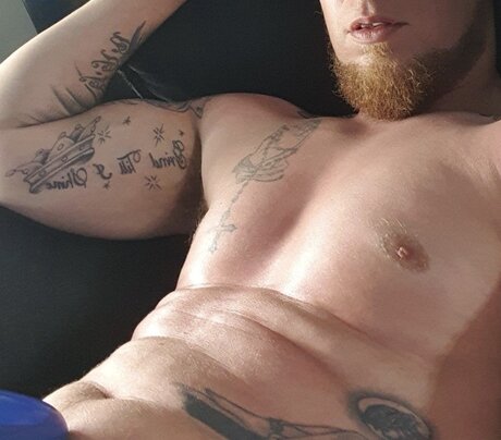 Foto desnuda filtrada de OnlyFans de Dirty Harry