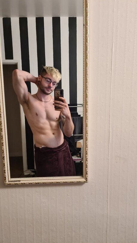 Foto desnuda filtrada de OnlyFans de Nocommonai