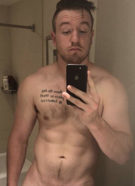 Foto desnuda filtrada de OnlyFans de Harold Truist