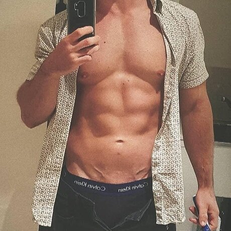 Foto desnuda filtrada de OnlyFans de Hunny