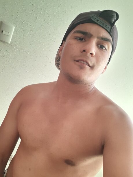 Foto desnuda filtrada de OnlyFans de Yoberlobo O