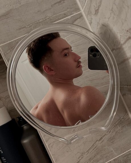 Foto desnuda filtrada de OnlyFans de Christian