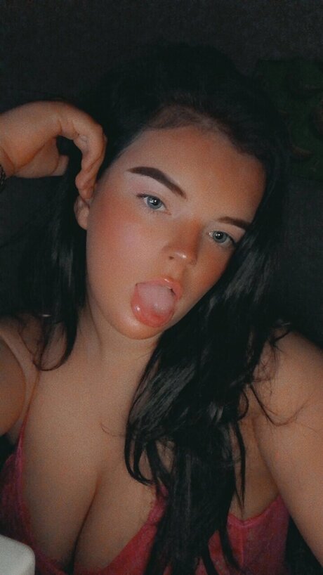 Foto desnuda filtrada de OnlyFans de Sweetmummax