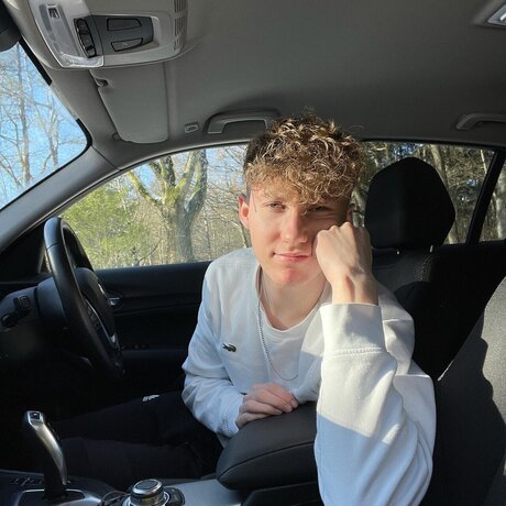 Foto desnuda filtrada de OnlyFans de Benny